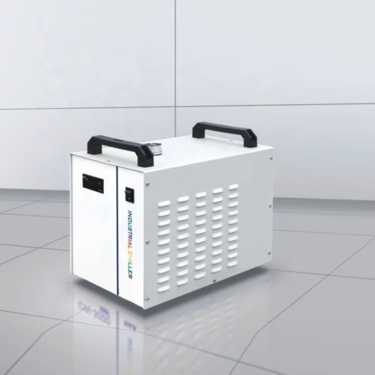 Yongli Good Price S&A CW3000 C - Industrial Laser Price recension och pris